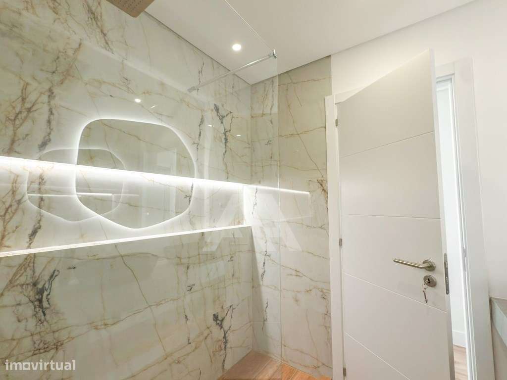 Apartamento T2 no Monte Estoril a 5 Minutos da Praia-16