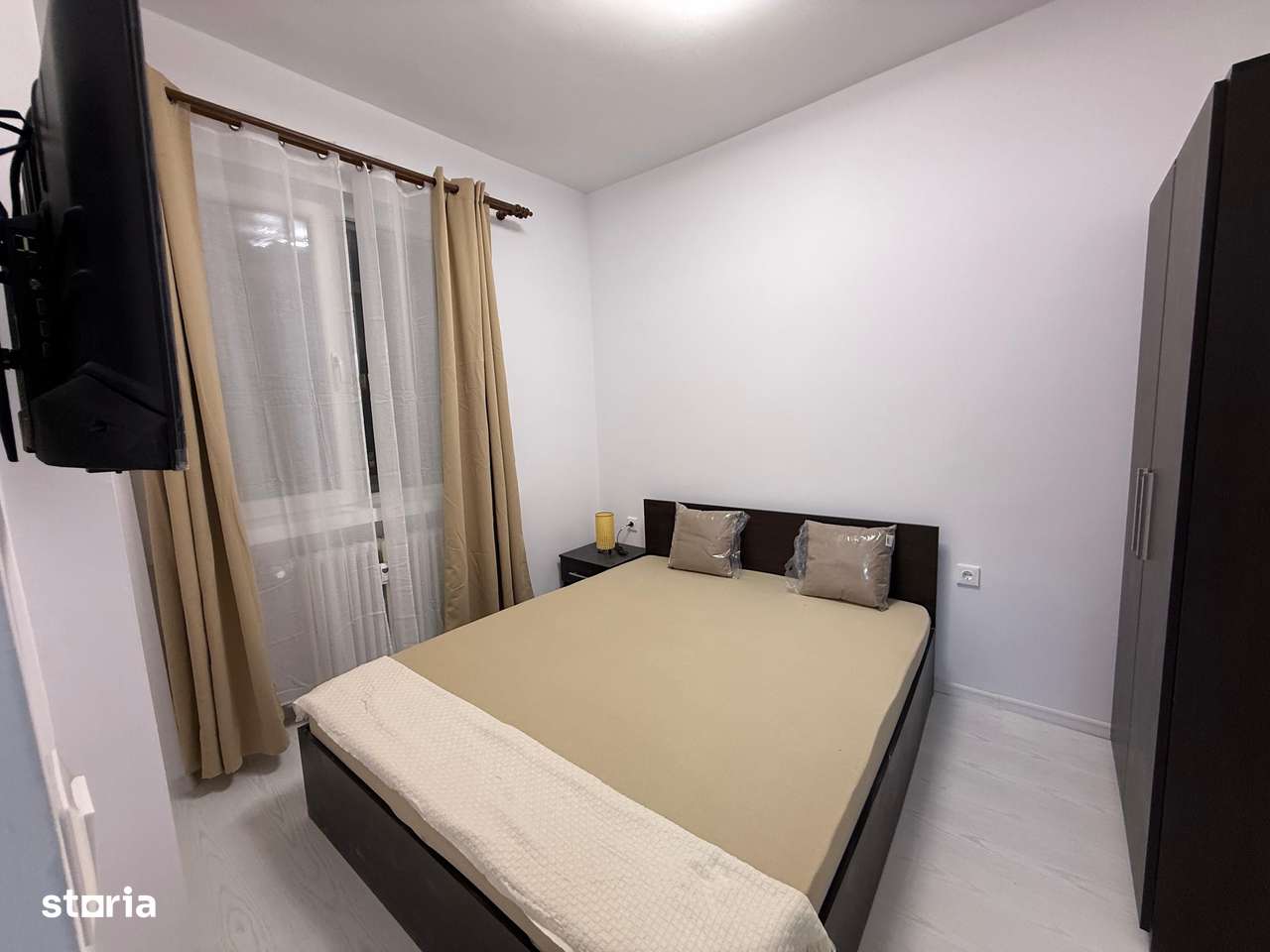 Apartament 2 camere renovat la 2 minute de Metrou Gara de Nord-3