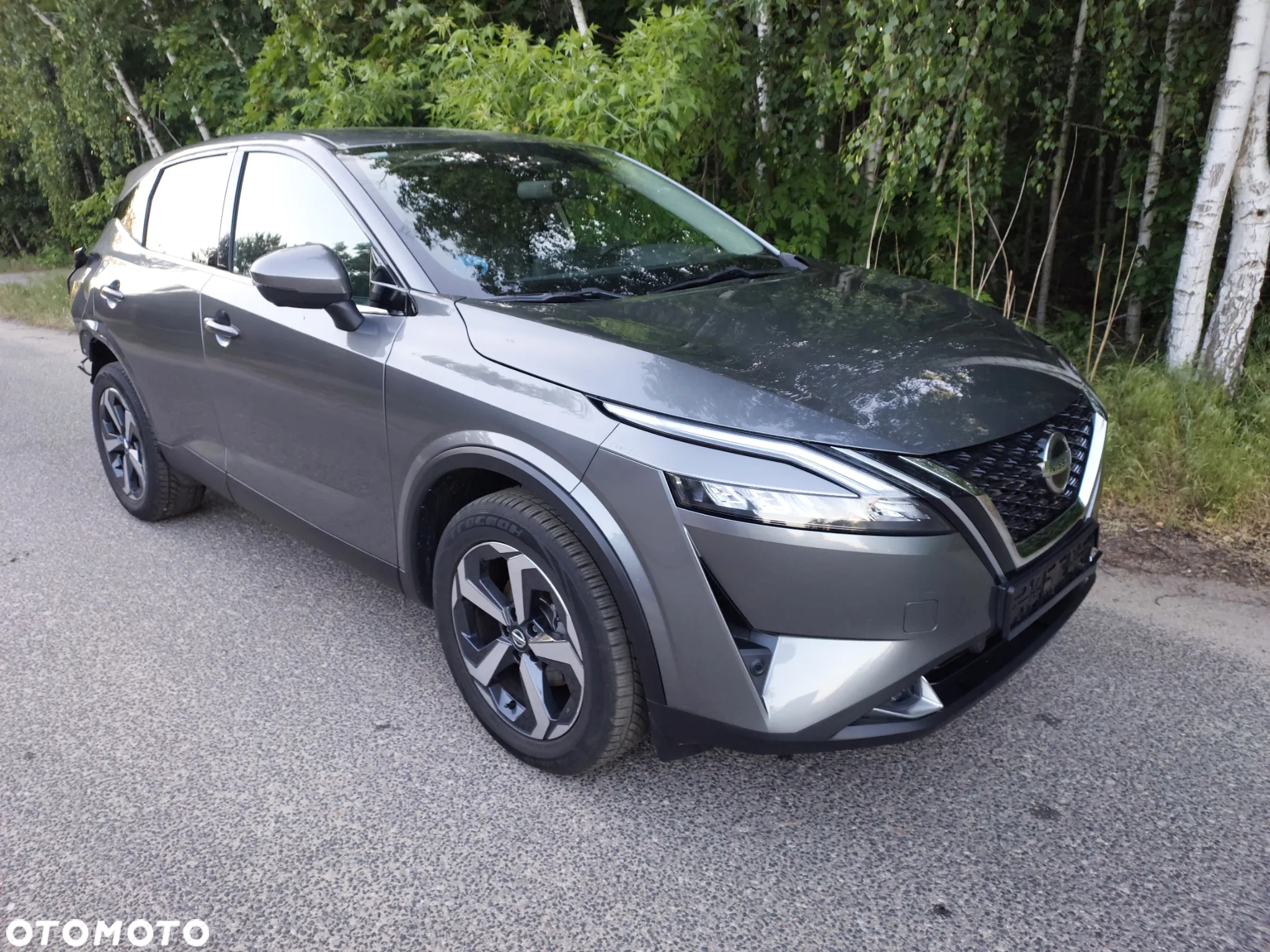 Nissan Qashqai 1.3 DIG-T mHEV Premiere Edition - 4