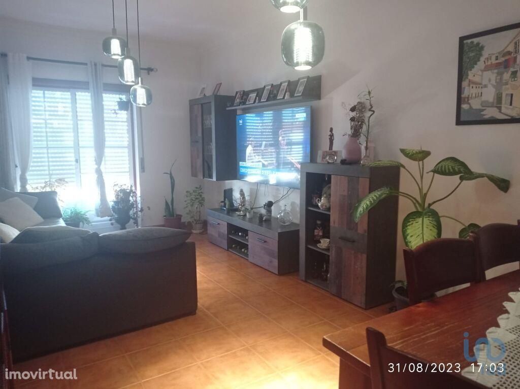 Apartamento T2 em Lisboa de 120,00 m2