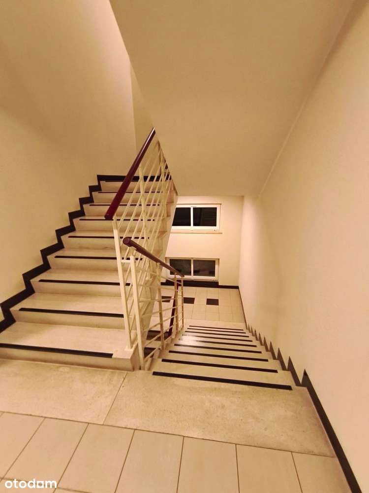 Sprzedam ładnie urządzone mieszkanie w Gdyni.-6