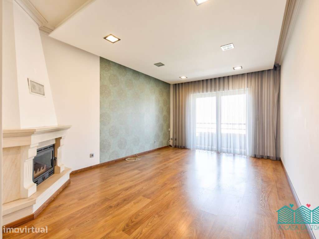 Apartamento T2 com Lugar de Garagem no centro de Aveiro - Grande imagem: 2/25