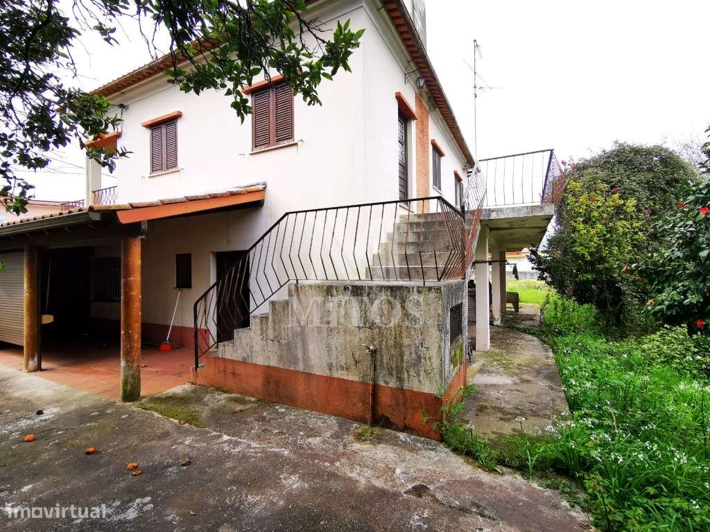 Moradia T4 para venda em Geraz do Lima - Viana do Castelo-0