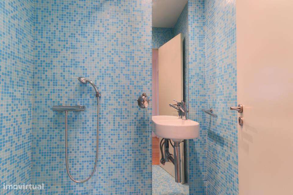 T3 Renovado em MIRAFLORES | ARRENDA-SE - Grande imagem: 2/10