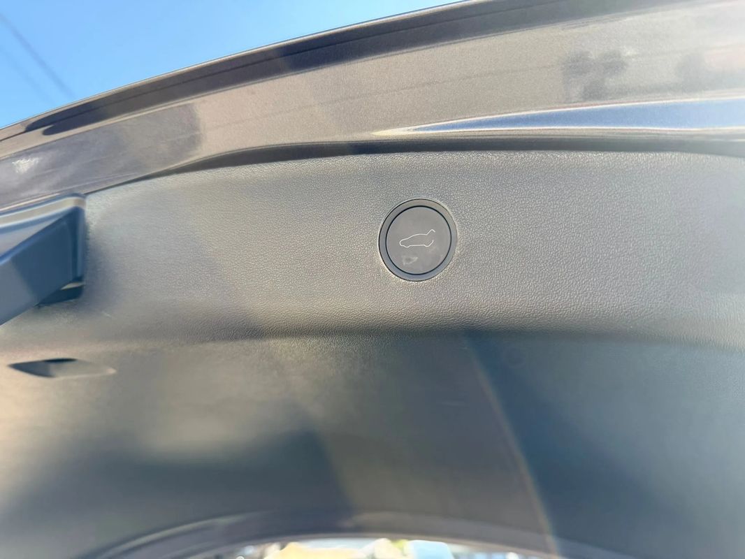 Tesla Model 3 Langstreckenbatterie RWD - 24