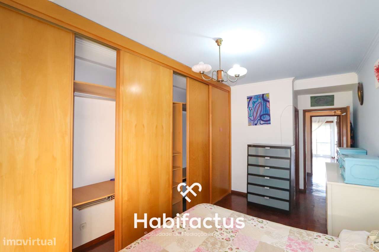 Apartamento T3+1 Duplex para  venda em Marzovelos.-14