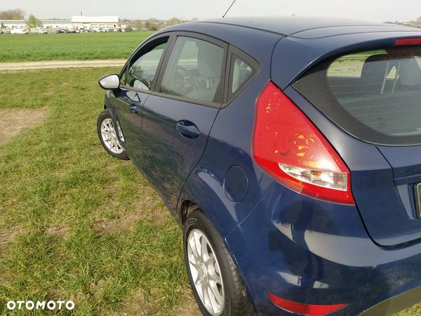 Ford Fiesta - 20