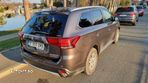 Mitsubishi Outlander 2.0 4WD Plug-In Hybrid Top - 2