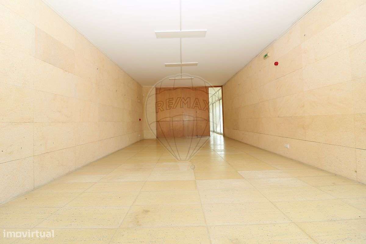 Loja  para arrendamento - Grande imagem: 5/18