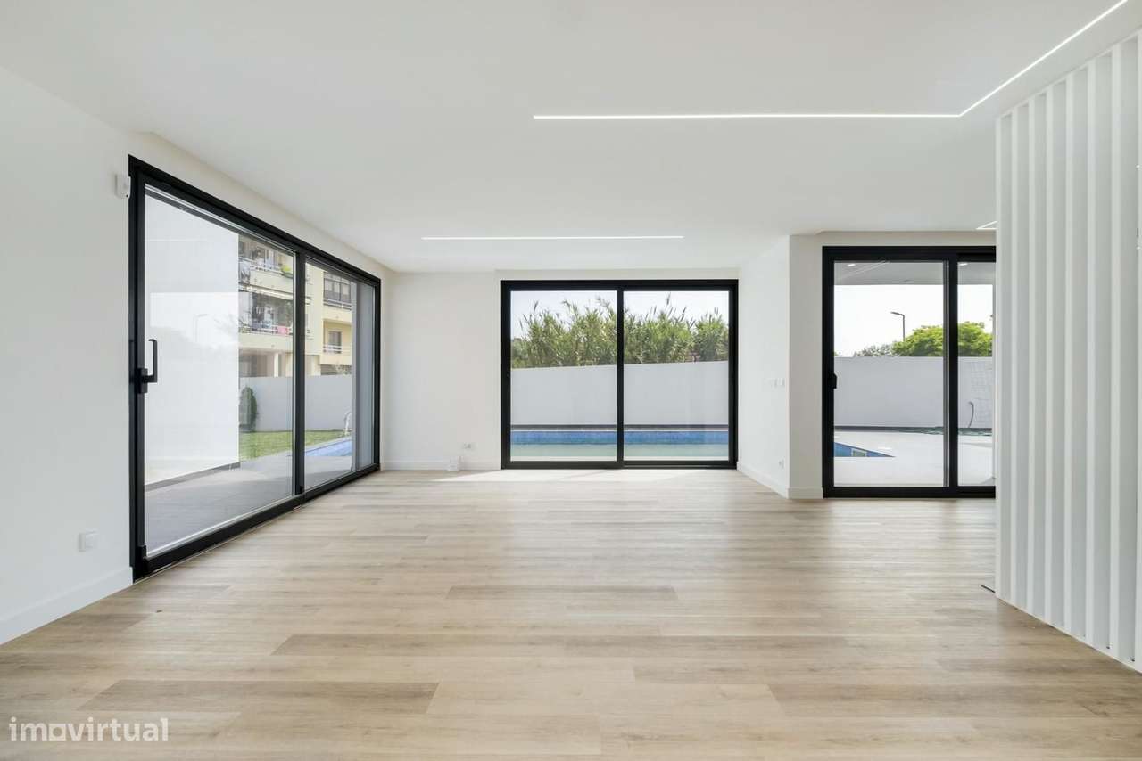 Moradia Geminada T3 + 1 com piscina, São Miguel das Encostas... - Grande imagem: 3/32