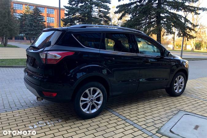 Ford Kuga 1.5 EcoBoost 2x4 Titanium - 15