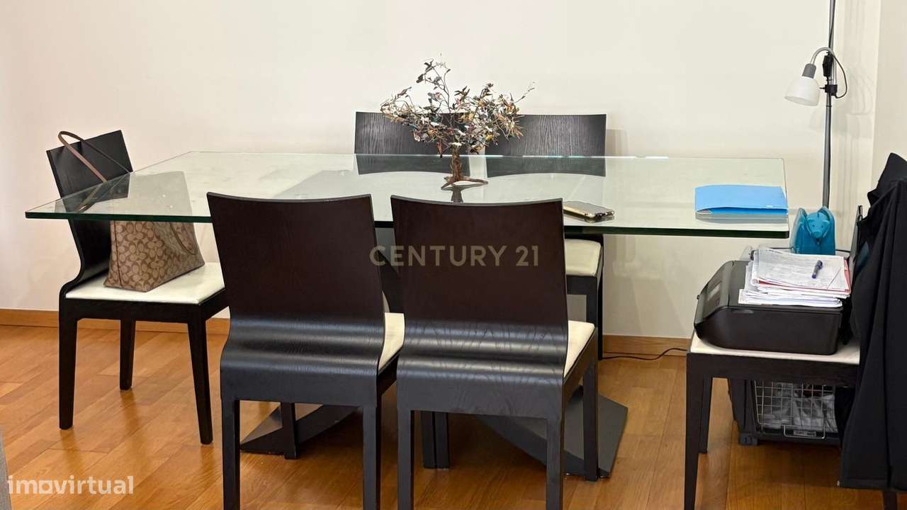 Arrendamento de T2 parcialmente mobilado em Ribeirada, Odivelas - Grande imagem: 4/32