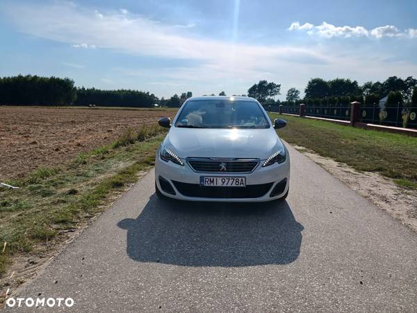 Peugeot 308 BlueHDi 180 EAT6 GT - 26