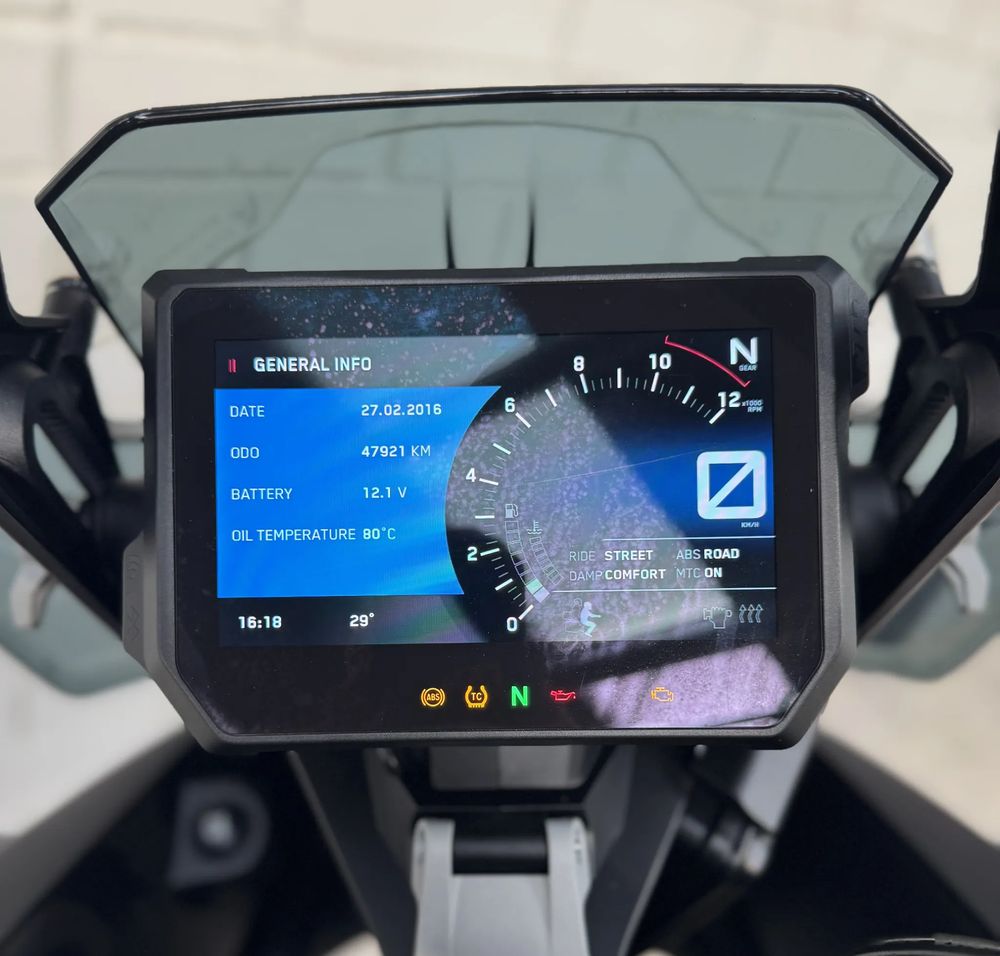 KTM 1290 Super Adventure