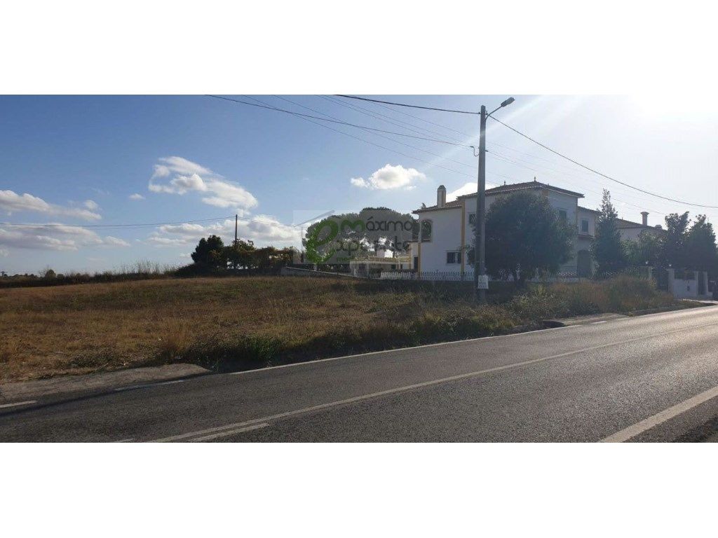 Lote para construção de Moradia Unifamiliar (Lote 4)