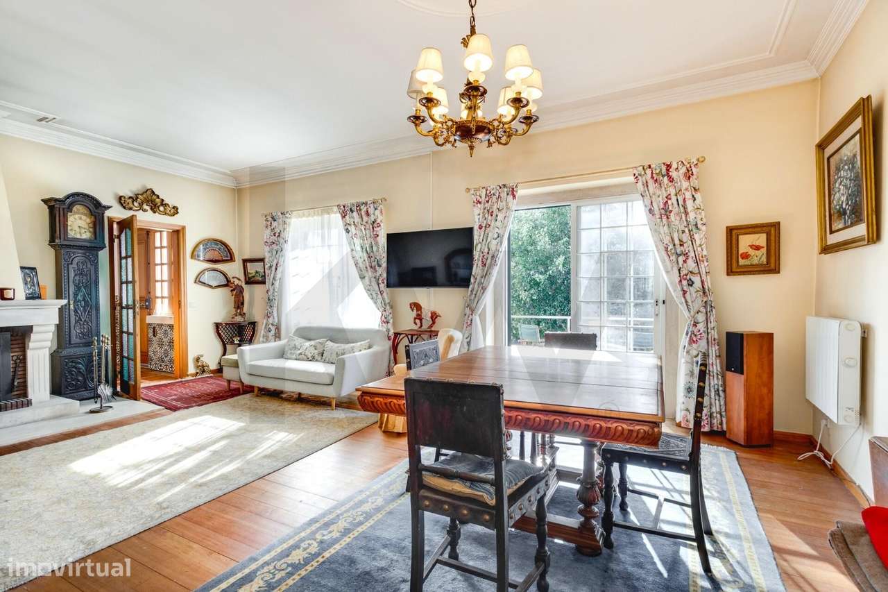 QUINTA COM MORADIAS IMPLANTADAS EM LOTE DE 6.145M2 | CASCAIS - Grande imagem: 5/60