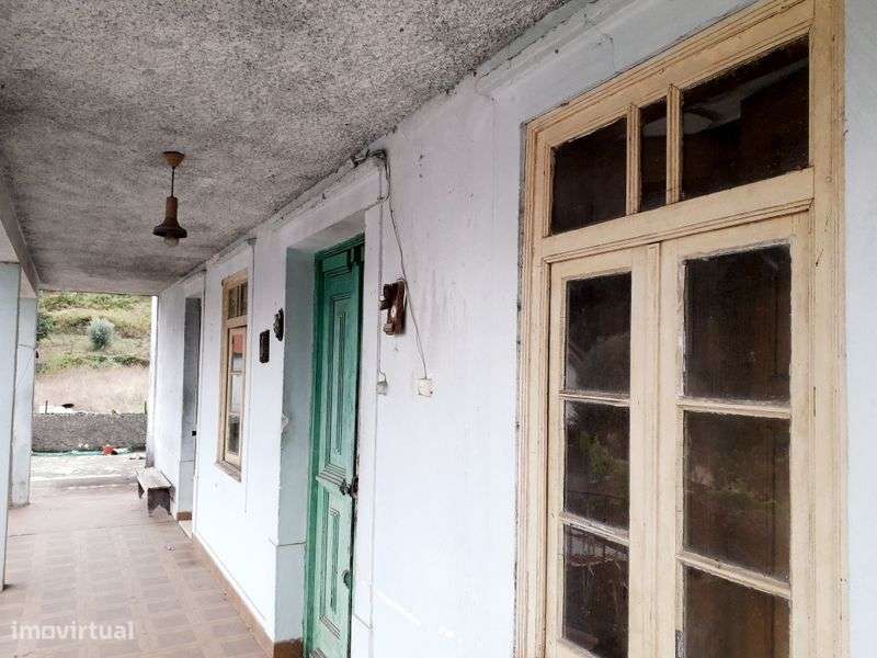 VENDO Casa de Habitação de 2 pisos com Quintal Grande. PENACOVA - Grande imagem: 5/8
