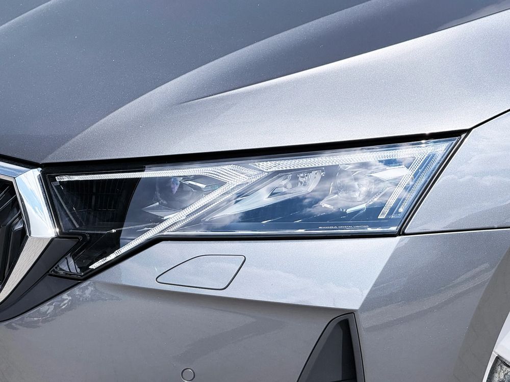 Skoda Octavia 1.5 TSI MHEV Edition 130 Selection DSG 115 KM — zdjęcie 2