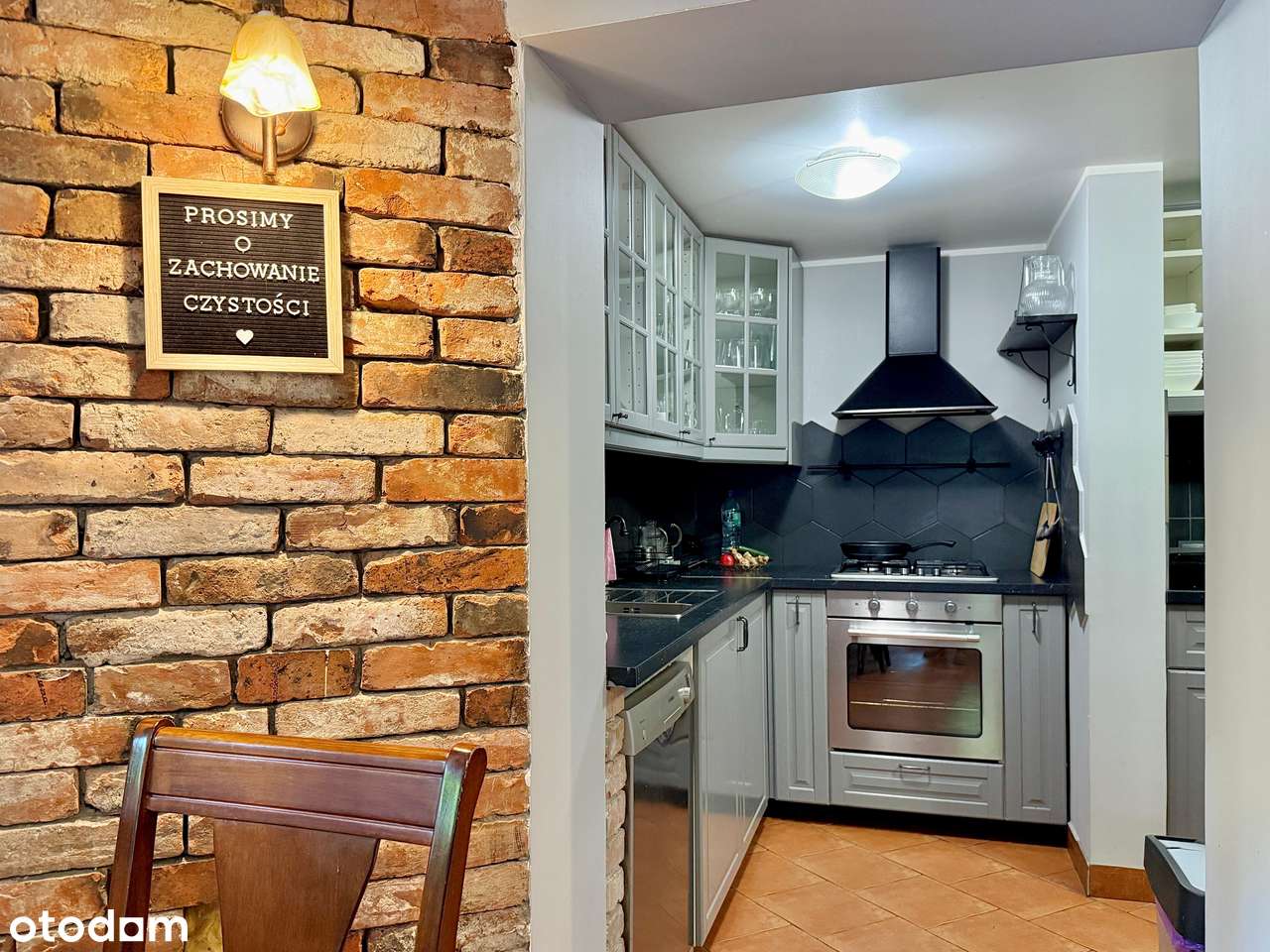 Szukasz  działającego biznesu hotelowego w dobrej lokalizacji?-8