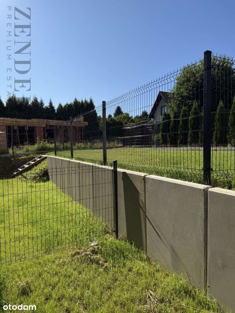 5 sypialni + salon, dostęp do kolejki miejskiej-11