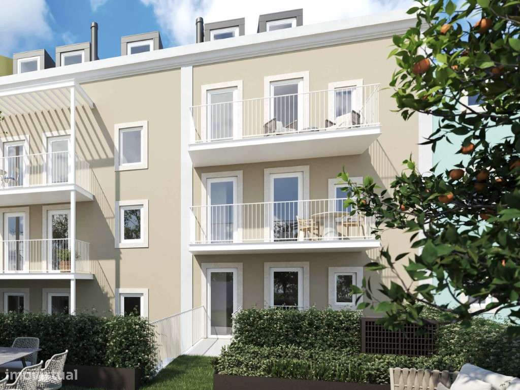 Apartamento T2 Duplex, varanda, a minutos da Avenida da Liberdade - Grande imagem: 5/24