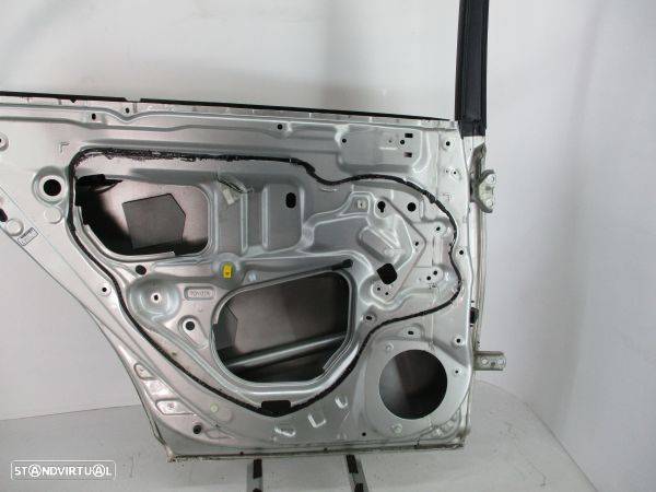 Porta Tras Esq Toyota Avensis (_T25_) - 5