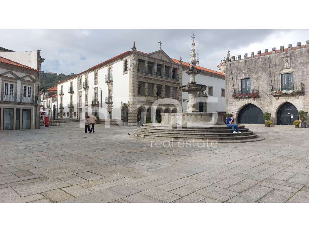 Edifício Histórico de Prestígio no Centro de Viana do Castelo-24