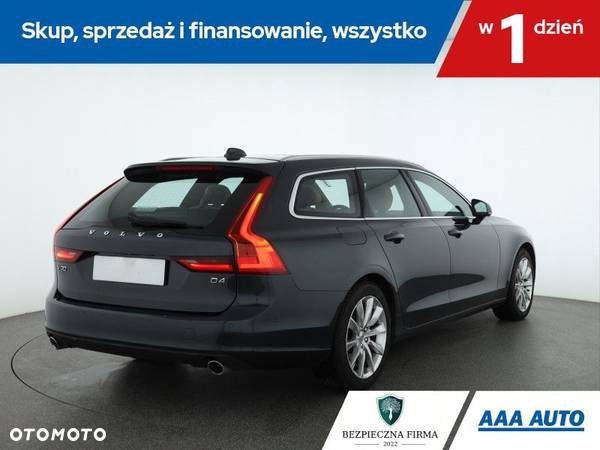 Volvo V90 - 6