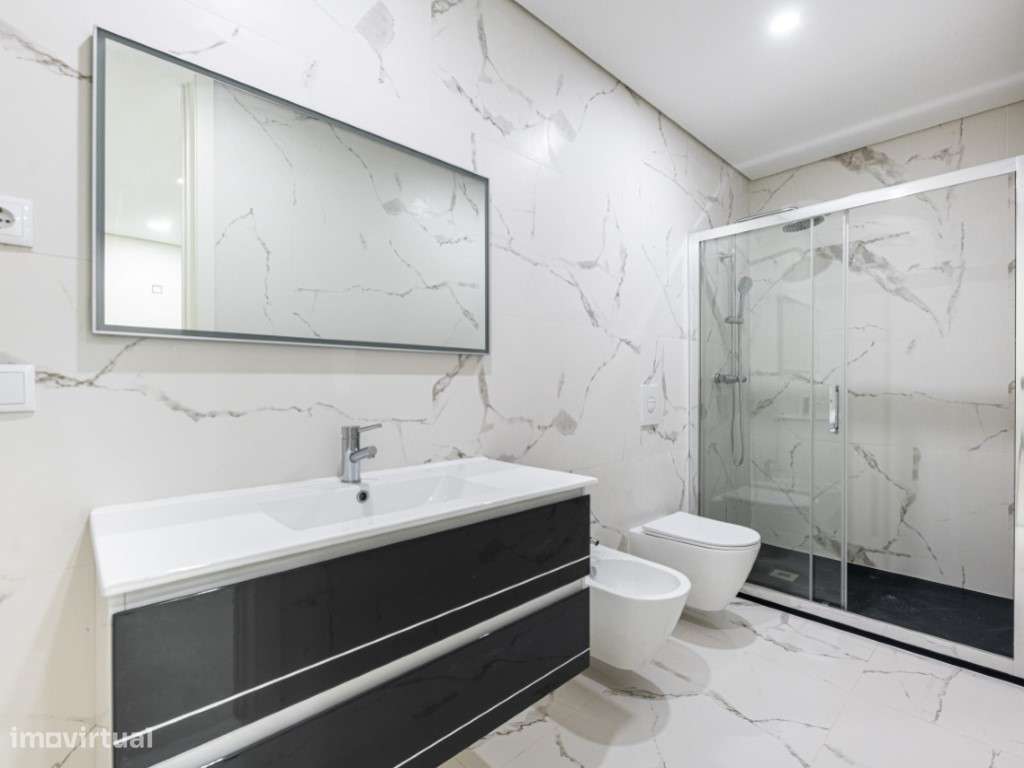 Prédio Moradia novo no Centro Histórico de Braga-28