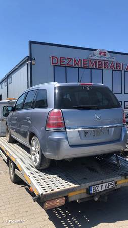 Dezmembram Opel Zafira B 1.9 An Fabr 2007 - 3