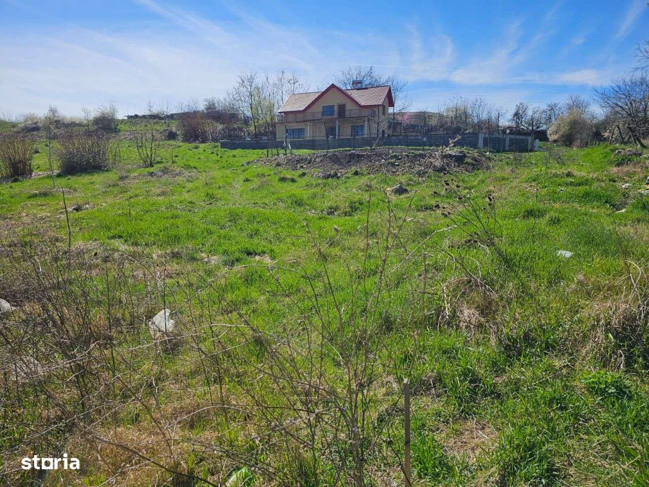 Teren 600 de metri pătrați,cu fundație pentru casa,proiect casă - Imagine principală: 2/8