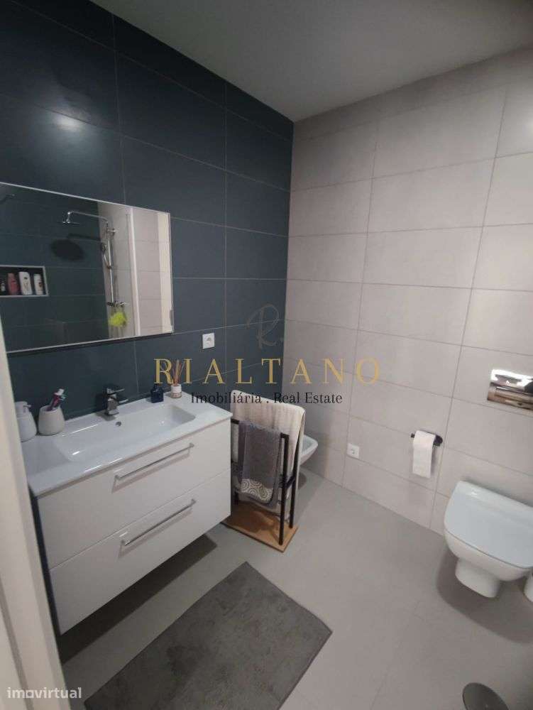 Apartamento T2 em Ílhvo-17