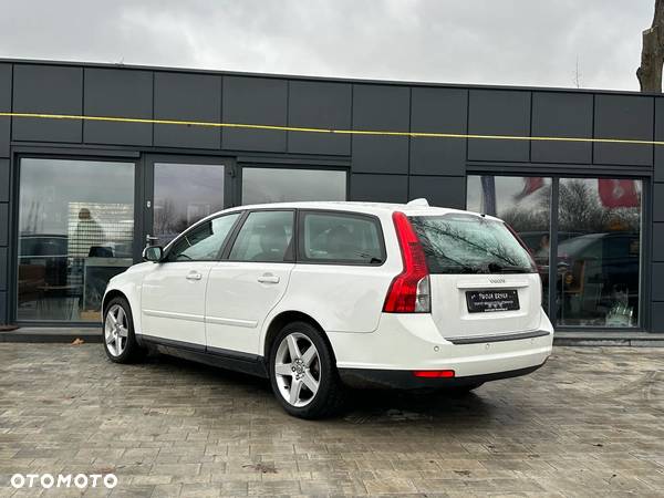 Volvo V50 1.8 - 11