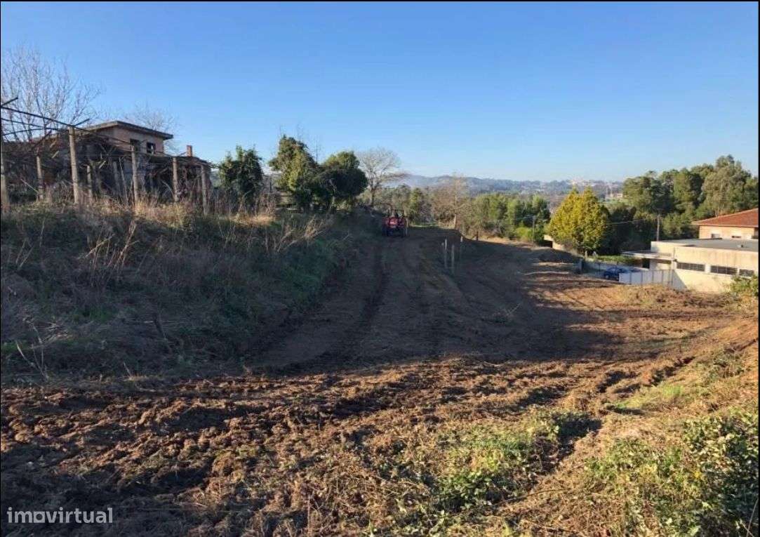 Terreno - Oliveira de Azeméis - Grande imagem: 2/11