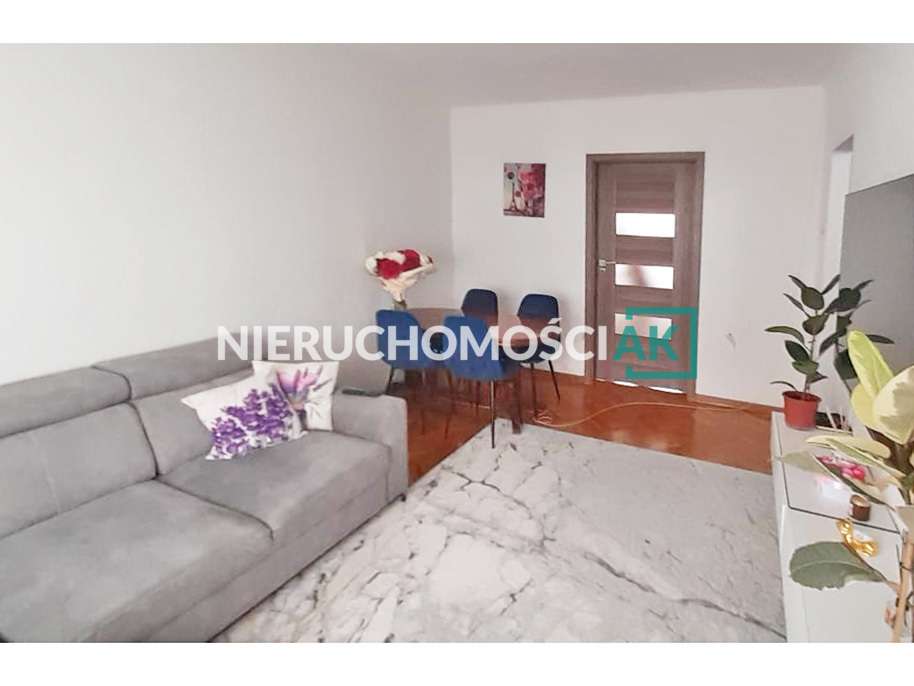 2 pokoje na V osiedlu, gotowe do zamieszkania - Pełny obrazek: 4/14