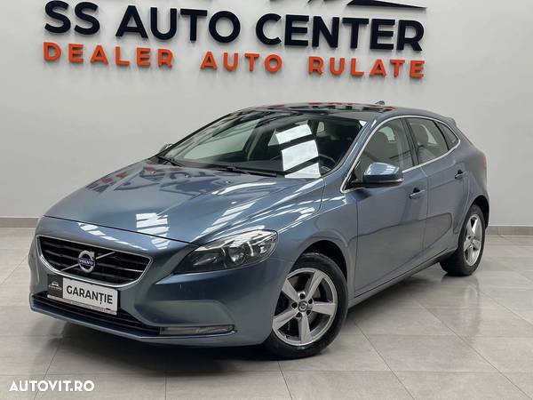 Volvo V40 D3 Momentum - 10