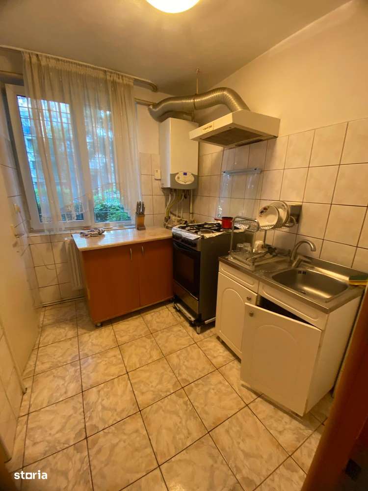 De vanzare 3 camere decomandate la parter in zona Orizont - Imagine principală: 3/13