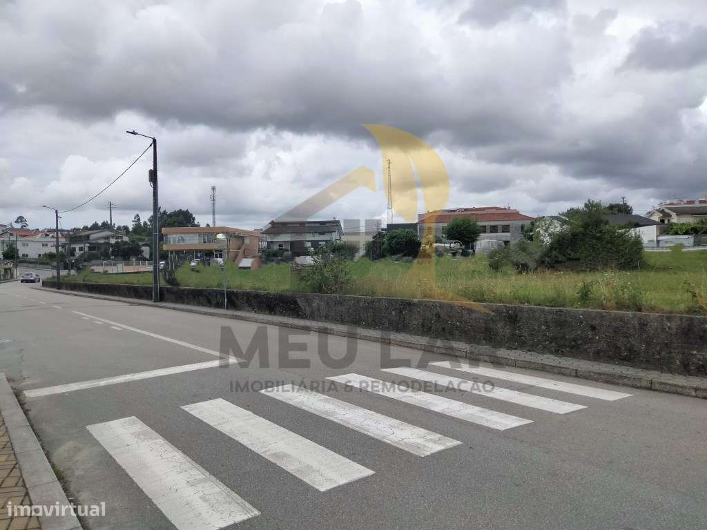 TERRENO COM PROJECTO-6