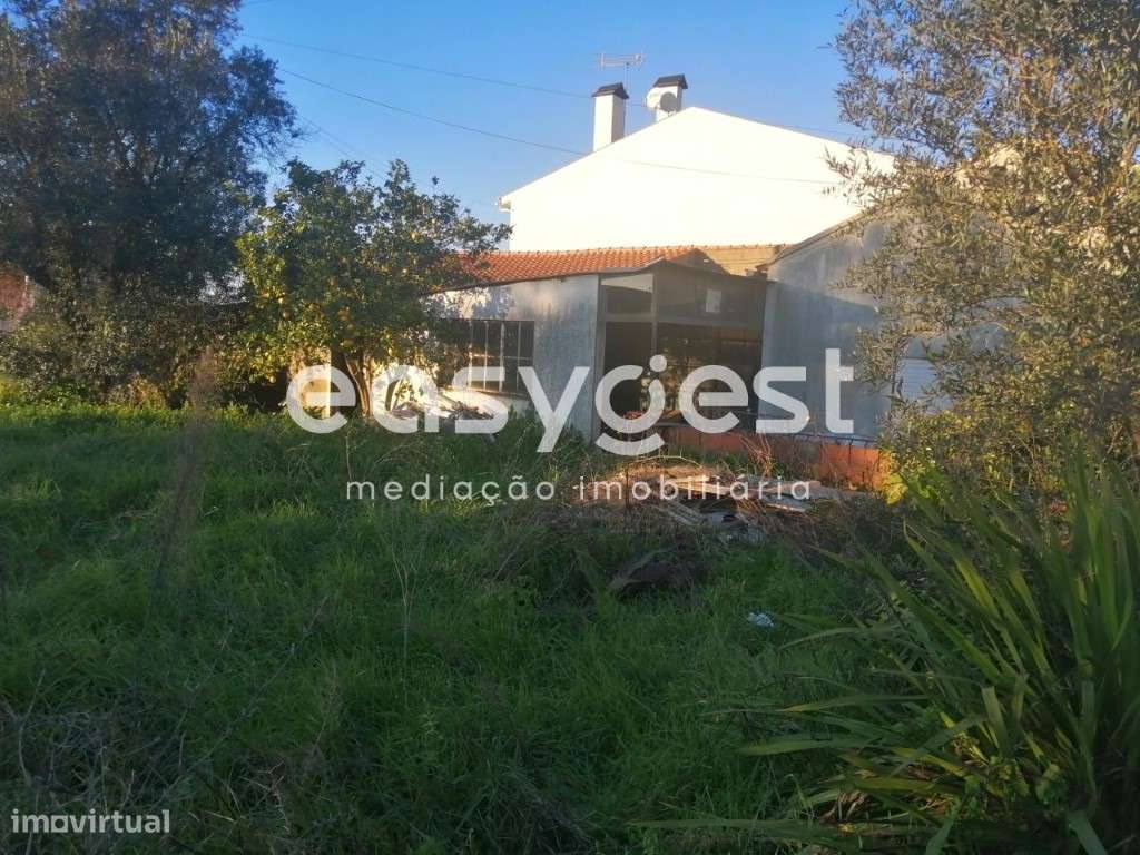 Moradia para reconstrução, com terreno, junto ao Retail p. de Taveiro - Grande imagem: 5/18