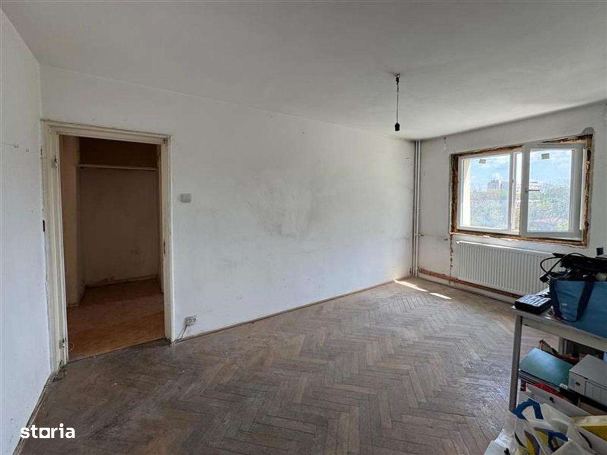 Apartament 3 camera, Bloc reabilitat, Centrala termica, Boxa, Basarabia, Bucuresti