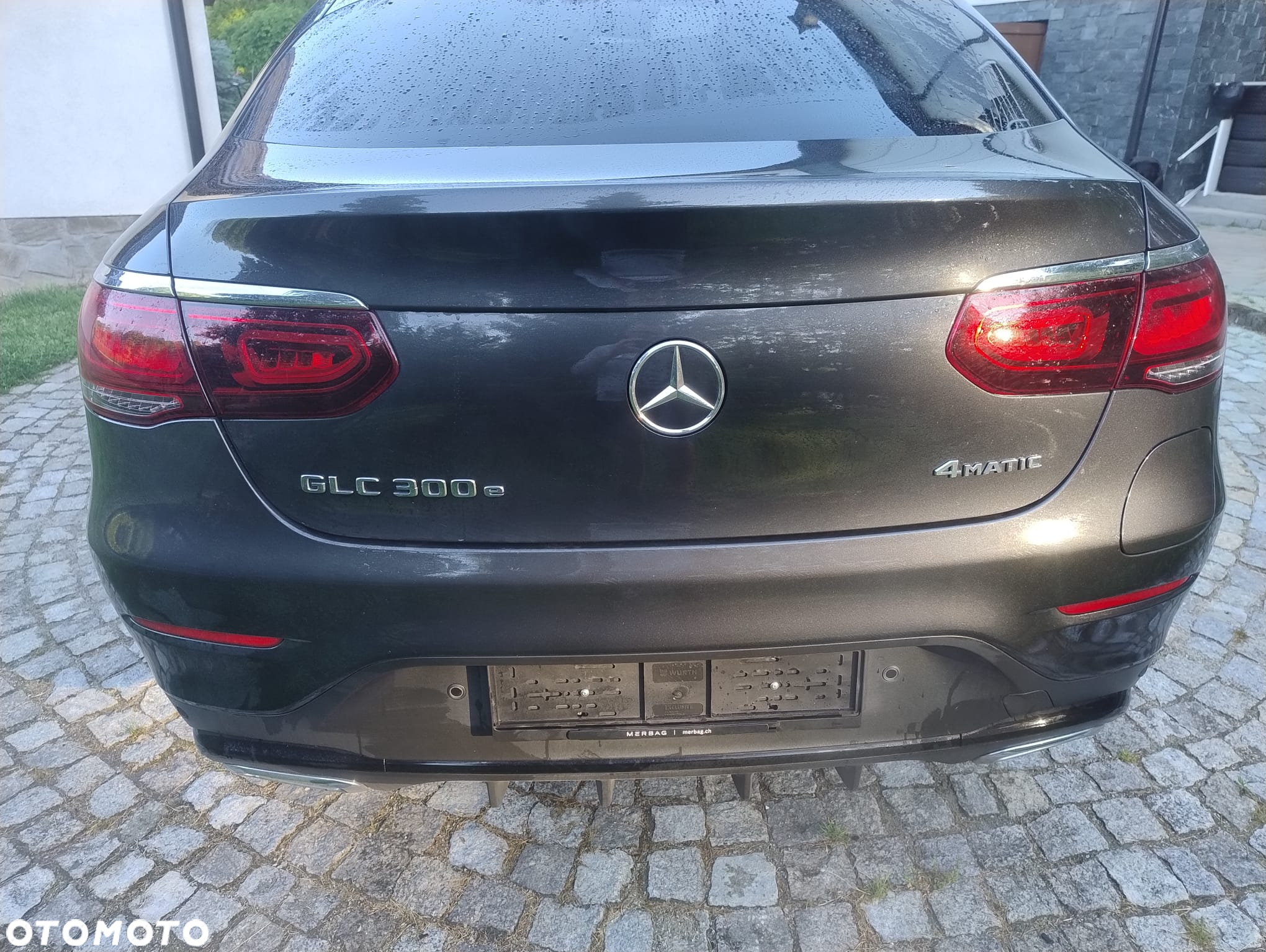 Mercedes-Benz GLC 300 e 4Matic 9G-TRONIC AMG Line - 17