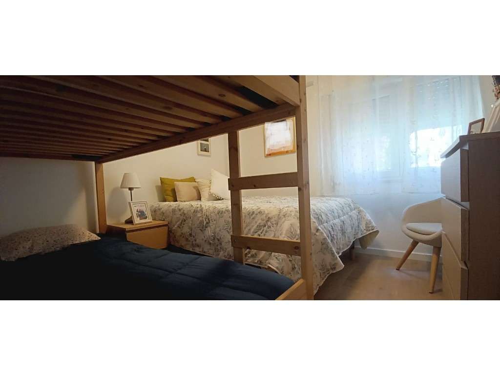 Apartamento T2 Costa Caparica - Totalmente Renovado-11