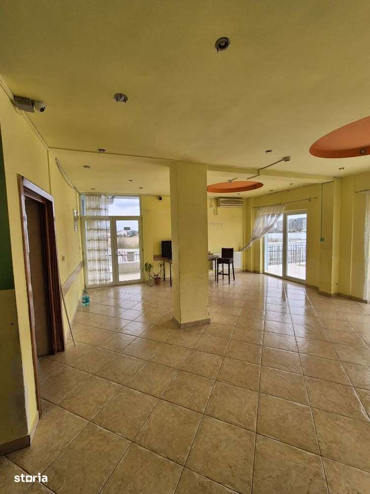 Vânzare  Pensiune/Clinica , 1034 mp construiți, Vedere Lac & Mare - Imagine principală: 5/16