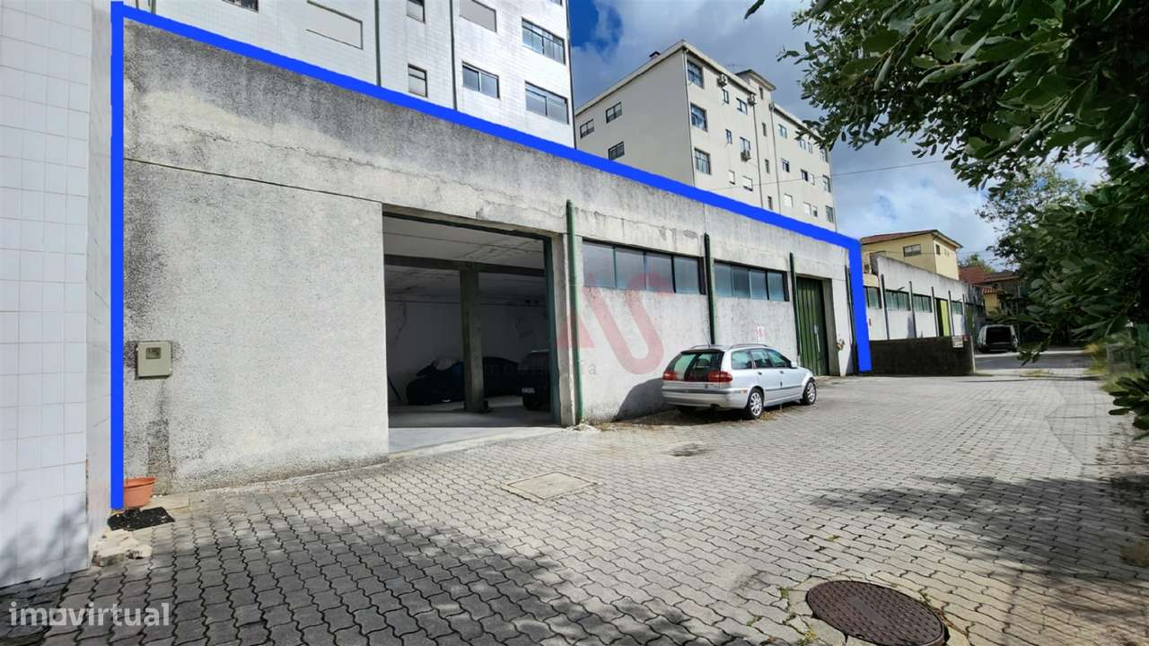 Armazém com 200 m2 em Santo Tirso - Grande imagem: 2/5