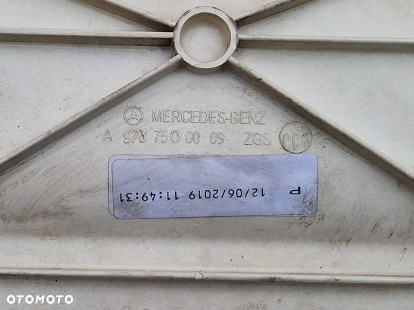 KLAPA MASKA MERCEDES ATEGO I II OE A9737500009 - 3