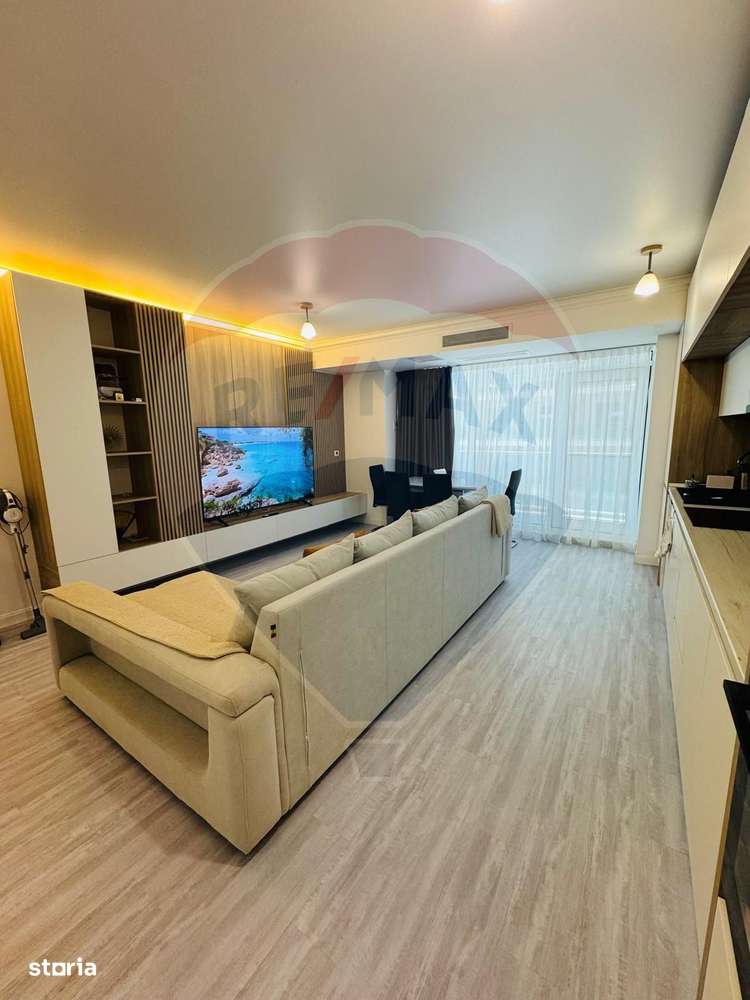 Apartament+loc de parcare in prima linie la mare White Titanic - Imagine principală: 2/16