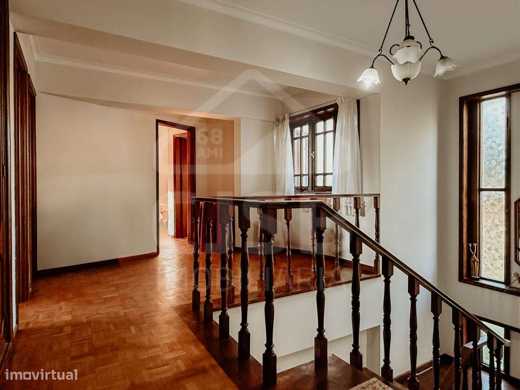 Moradia Isolada T5+3 em Salvaterra de Magos-33