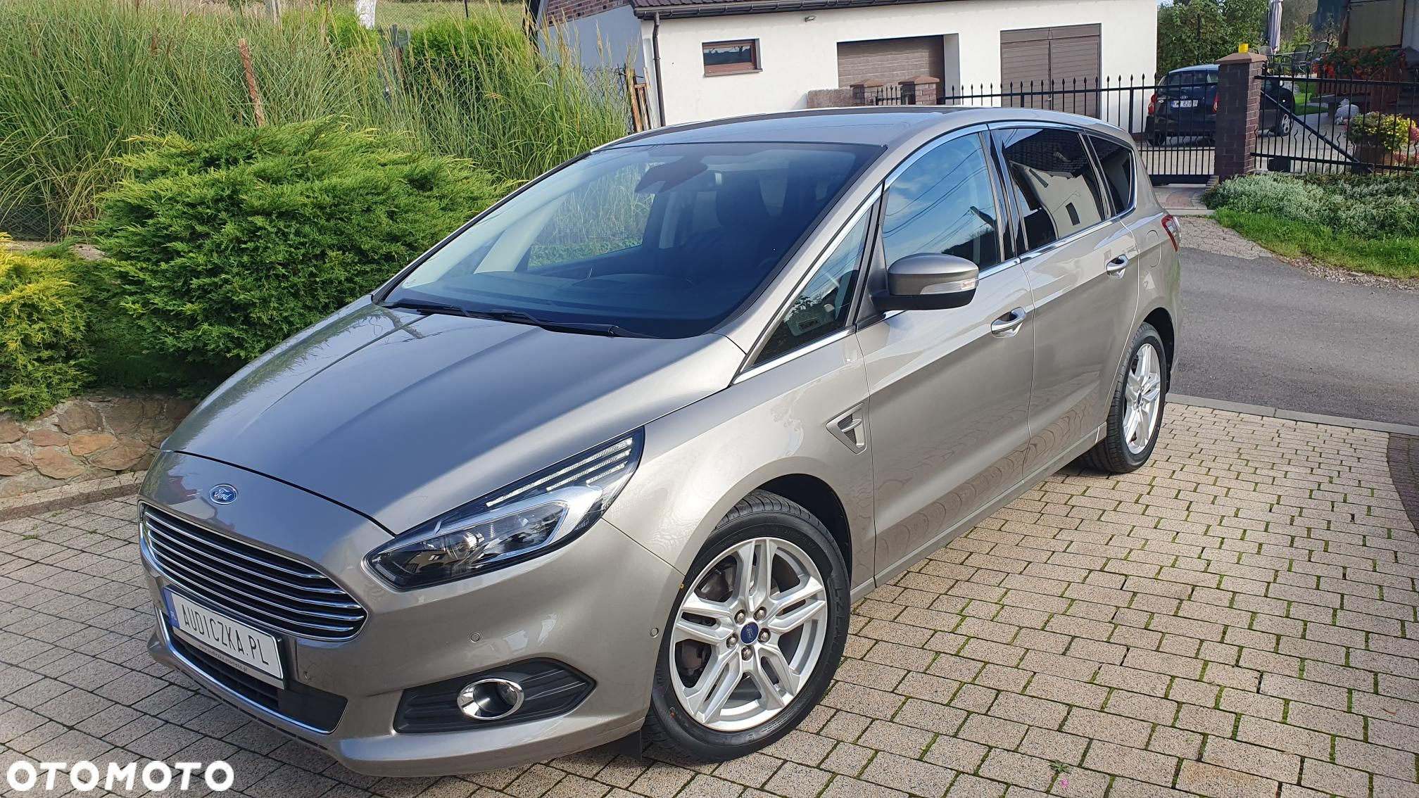 Ford S-Max 2.0 TDCi Titanium - 8