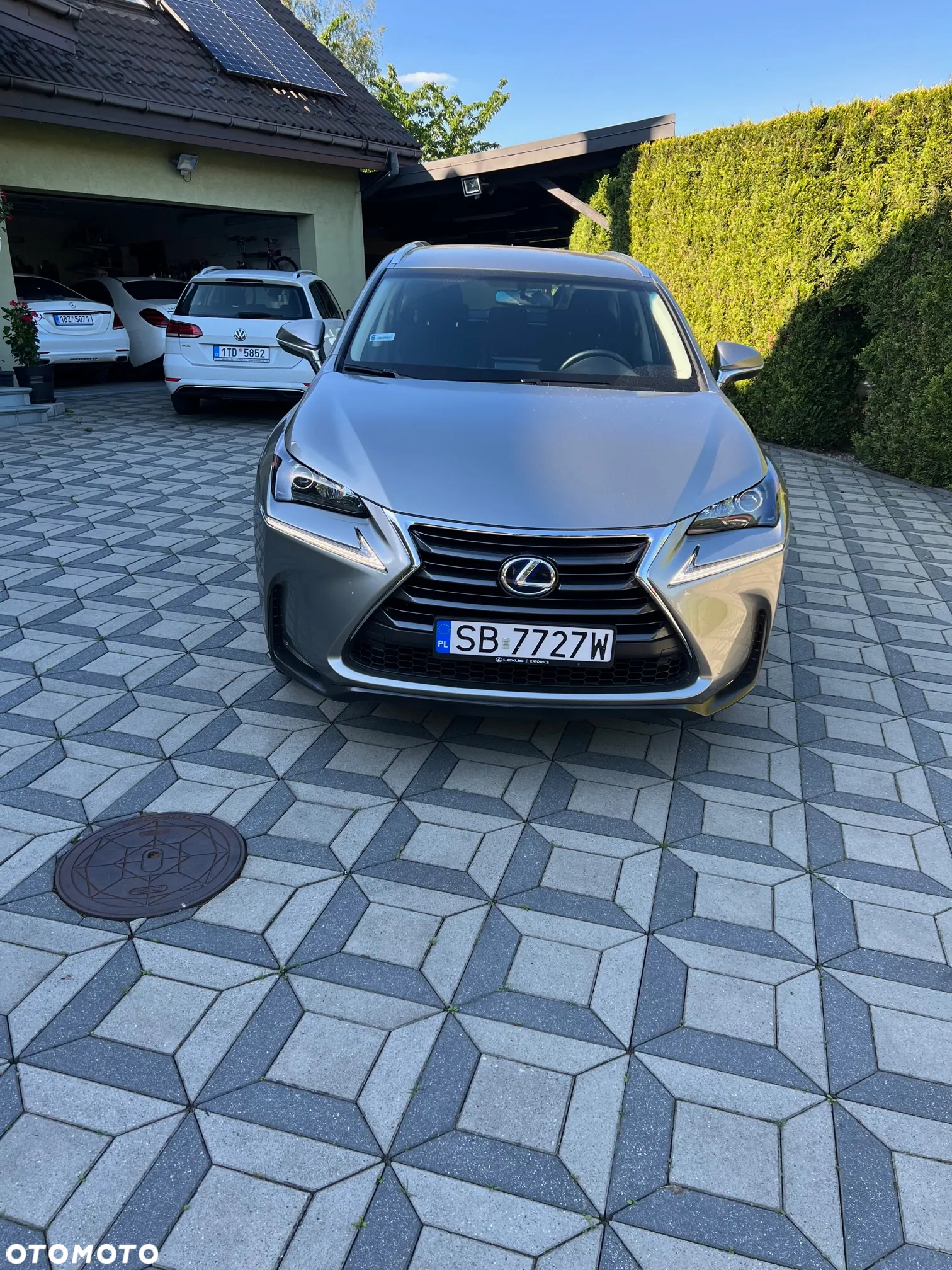 Lexus NX 300h Comfort AWD - 5