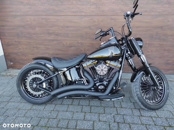 Harley-Davidson Softail - 2